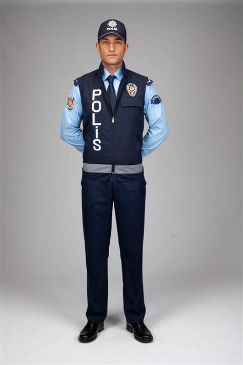 bayan polis üniforması